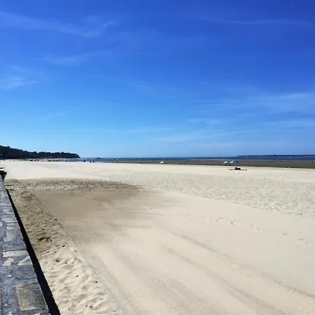 - Les Abatilles - Plage Des Arbousiers - T4 De 110m2 En Duplex Avec Echappee Bassin Et Parking Securise 1 *